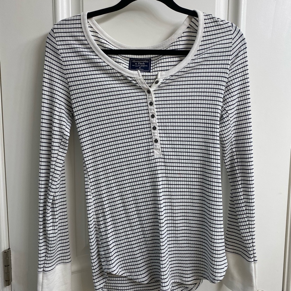 Striped long sleeve t-shirt